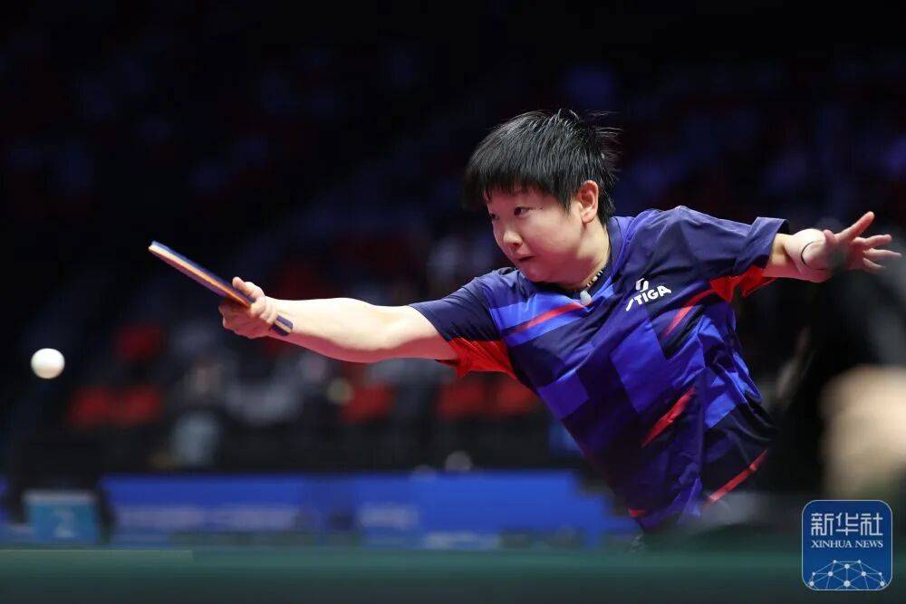 祝贺！王曼昱，冠军！