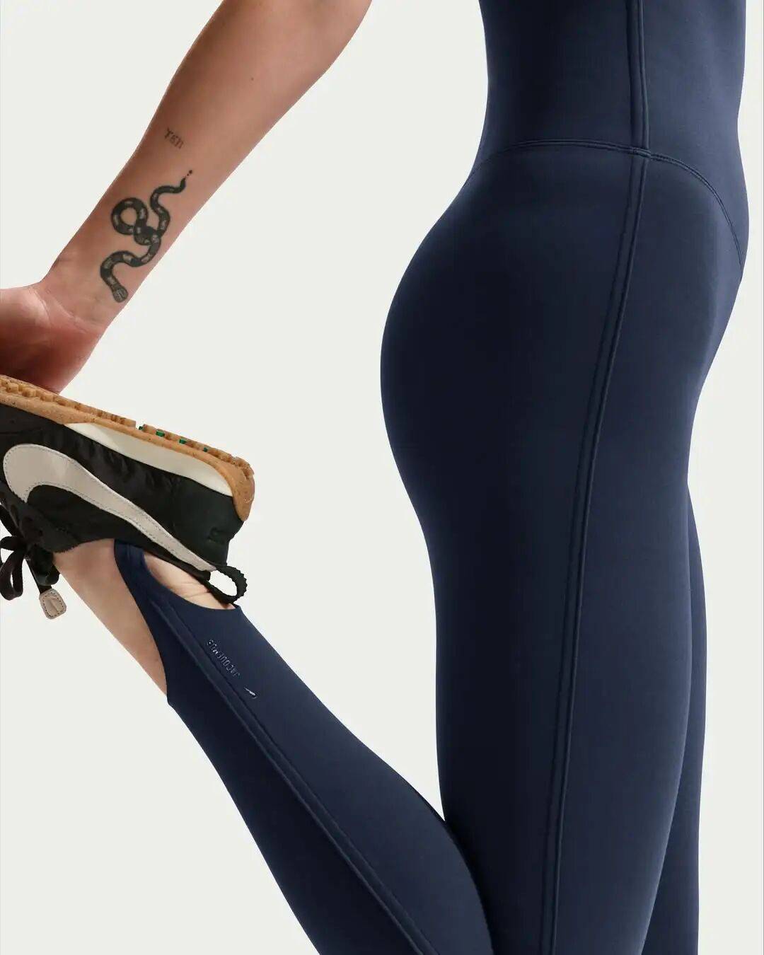 BALENCIAGA 首个橄榄球系列 | Audi Sport F1概念赛车发布 | Heron Preston 回归重掌品牌