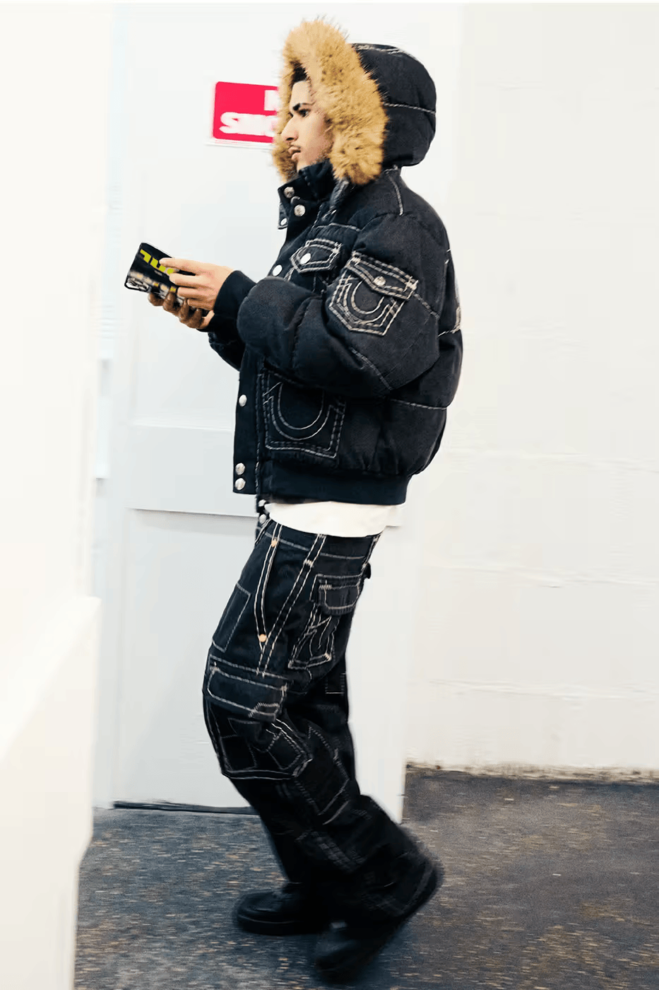 BALENCIAGA 首个橄榄球系列 | Audi Sport F1概念赛车发布 | Heron Preston 回归重掌品牌