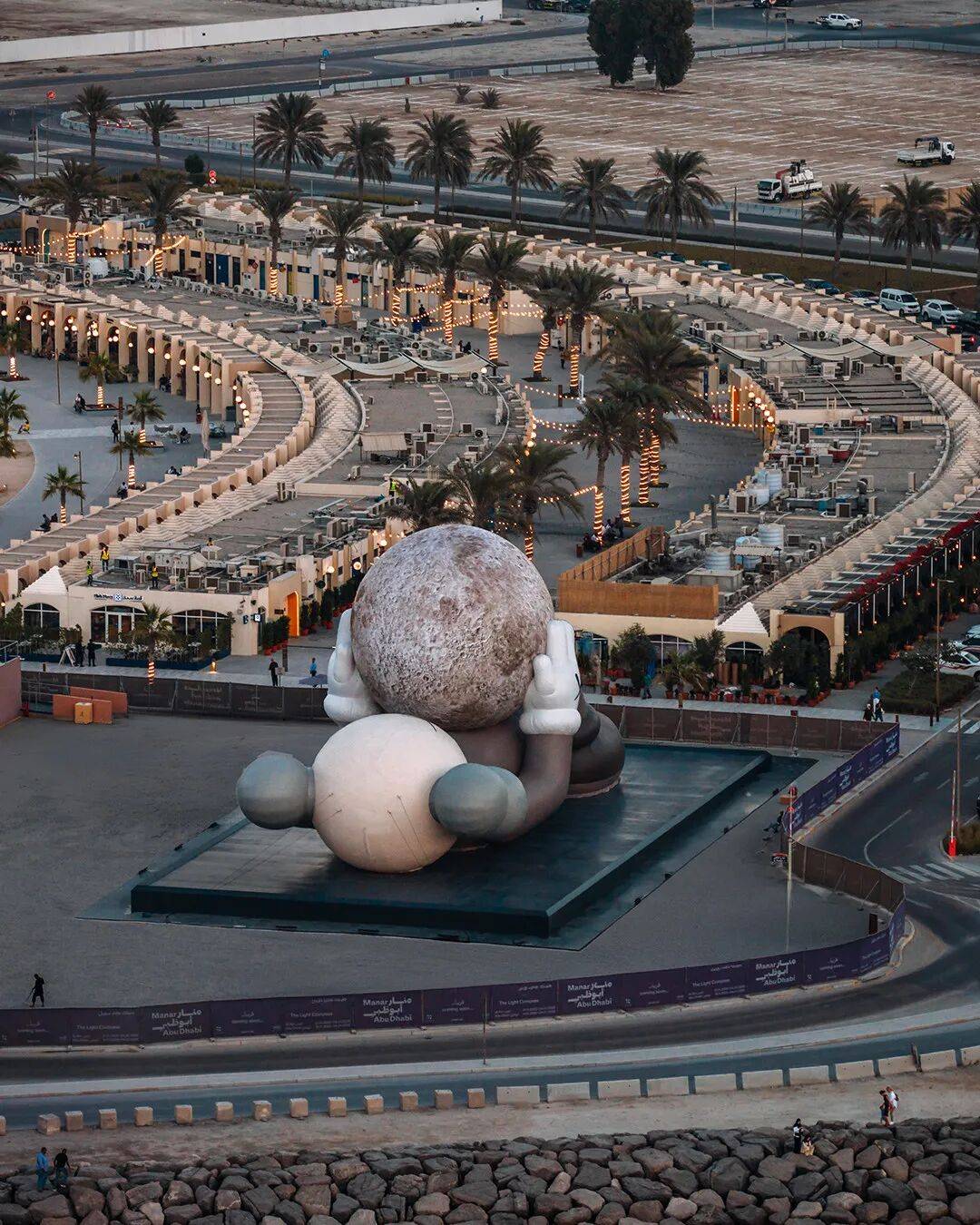 BALENCIAGA 首个橄榄球系列 | Audi Sport F1概念赛车发布 | Heron Preston 回归重掌品牌