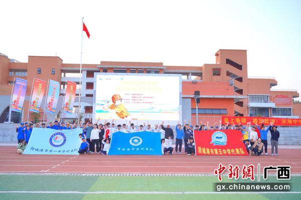 棒球少年燃激情 防城港市青少年软式棒球赛圆满收官