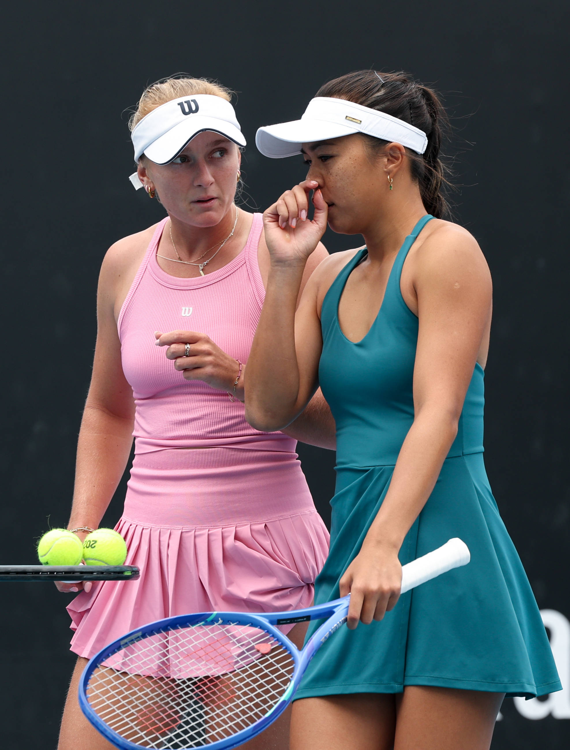 （体育）网球——澳网：王欣瑜/郑赛赛止步女双首轮