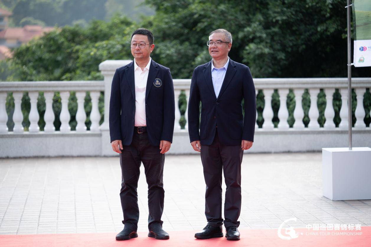 连续领跑终圆梦！查喜洋洋摘得2025中国巡回赛锦标赛冠军